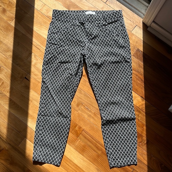 GAP Ultra Skinny Diamond Print Stretch Pants (Size 8P) - Picture 4 of 5